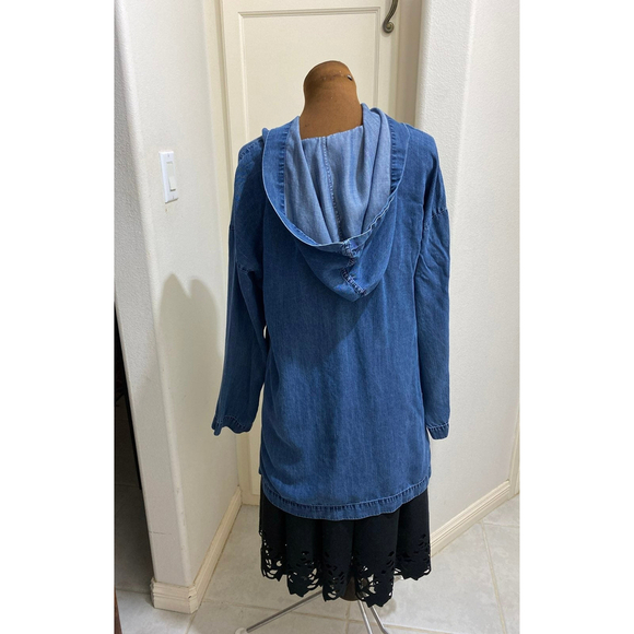 Soft Surroundings Blue Denim Hooded Tencel Shirt Women’s - Picture 6 of 7